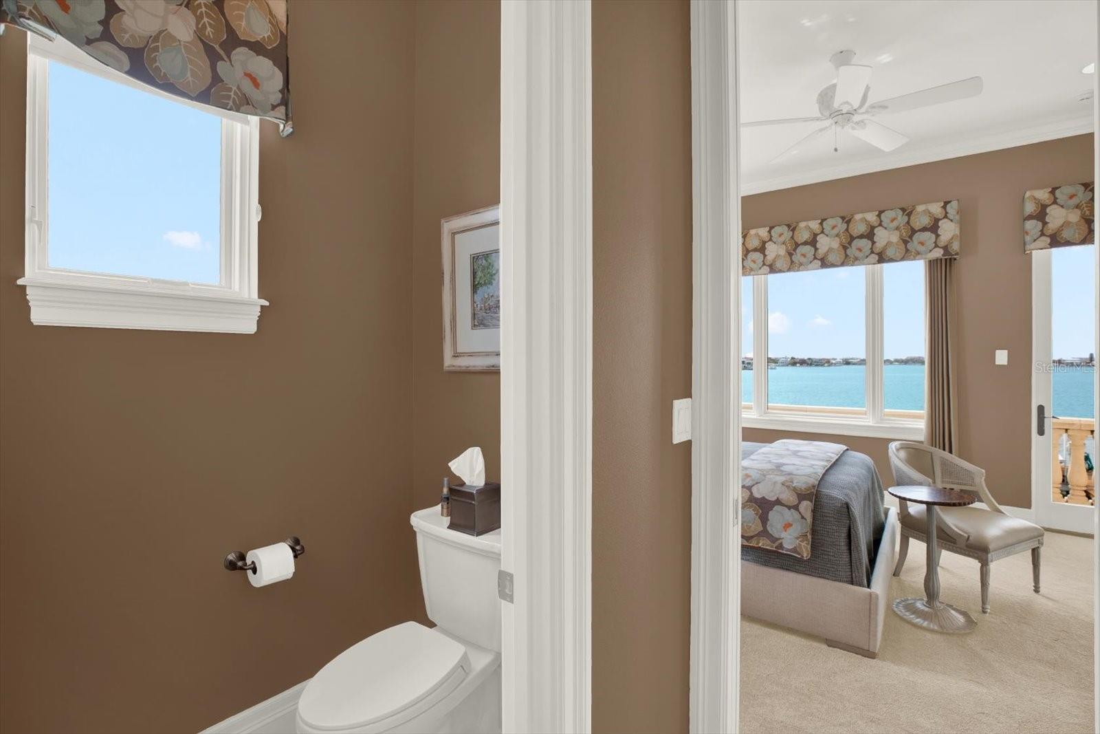 5630 BAYVIEW DR, SEMINOLE, FL, 33772