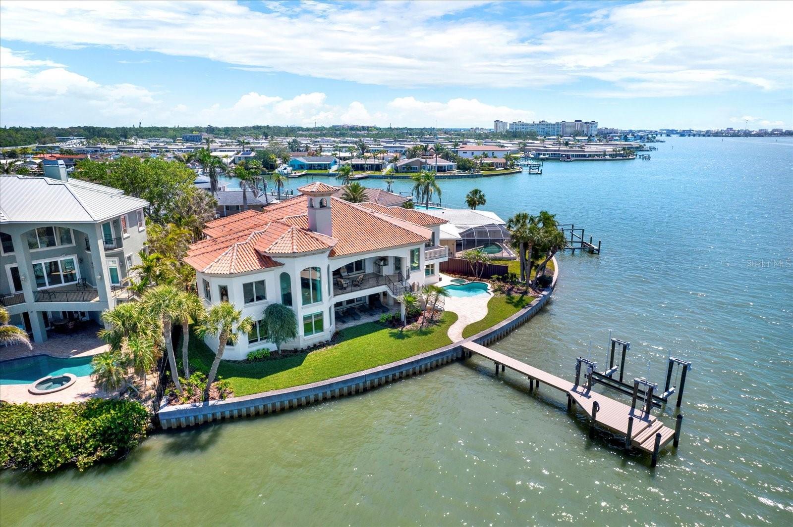 5630 BAYVIEW DR, SEMINOLE, FL, 33772