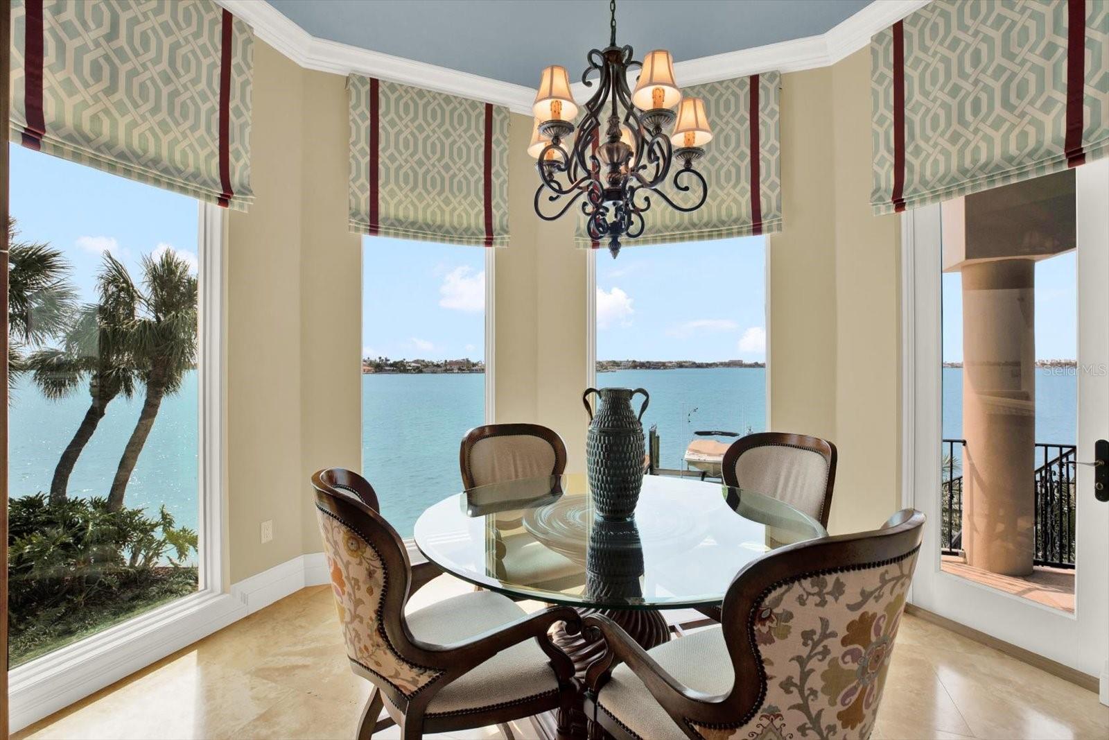 5630 BAYVIEW DR, SEMINOLE, FL, 33772