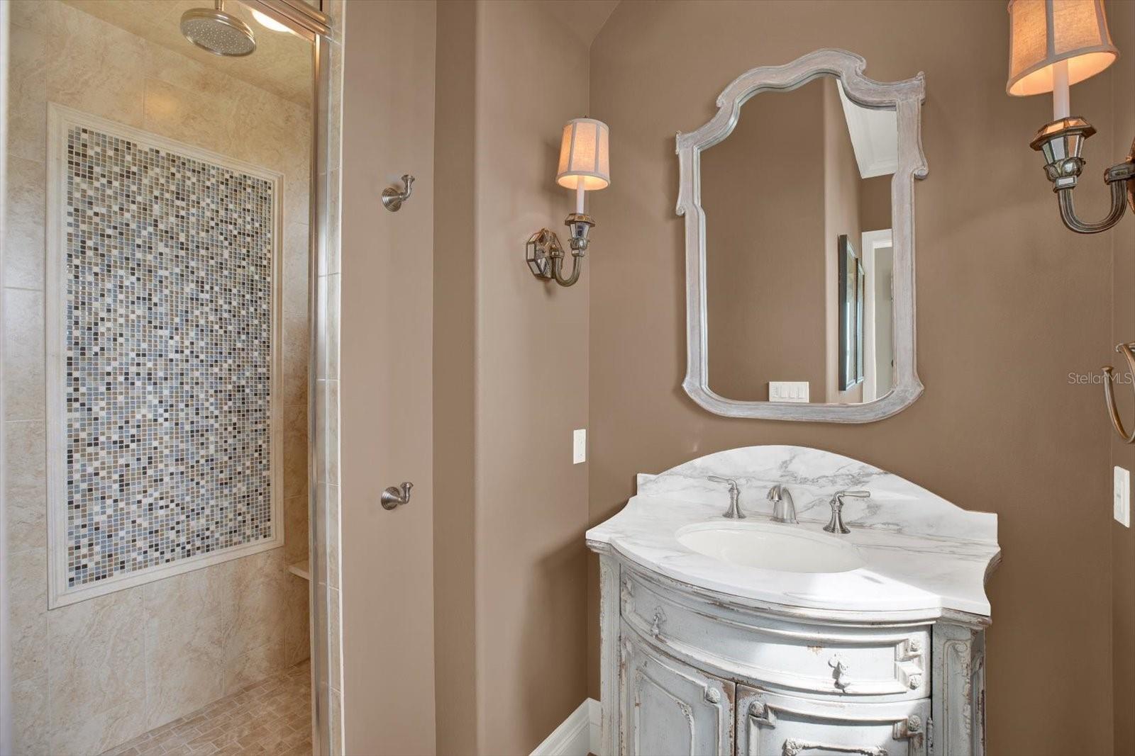 5630 BAYVIEW DR, SEMINOLE, FL, 33772