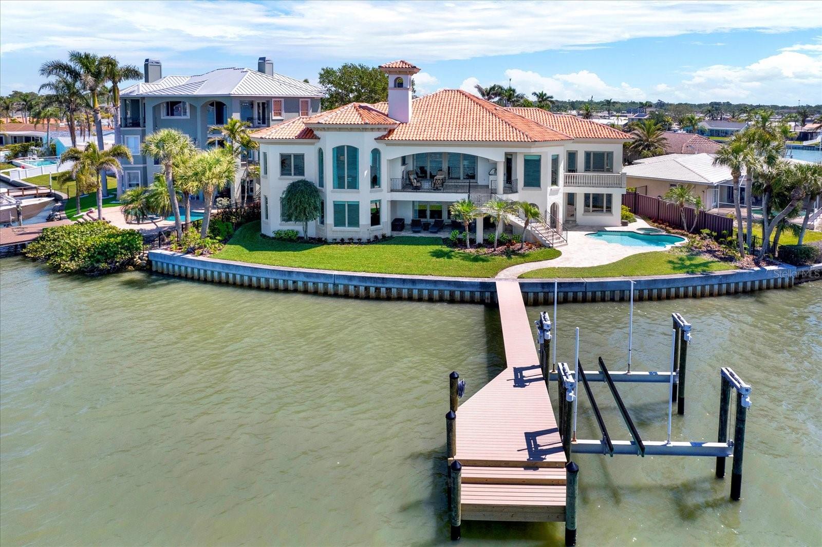 5630 BAYVIEW DR, SEMINOLE, FL, 33772