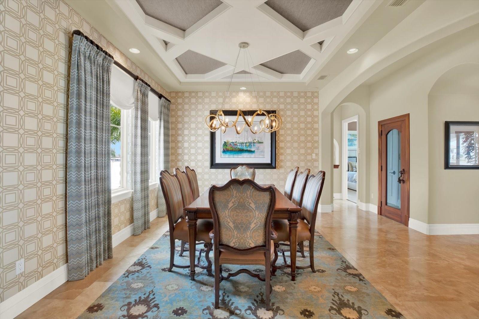 5630 BAYVIEW DR, SEMINOLE, FL, 33772