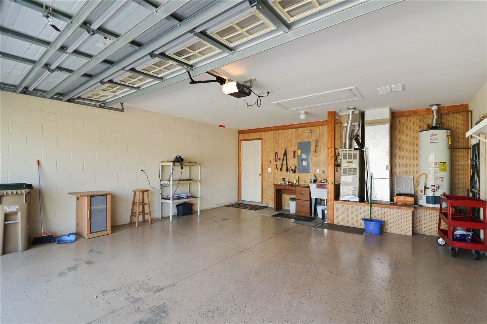 20846 QUEEN ALEXANDRA DR, LEESBURG, FL, 34748