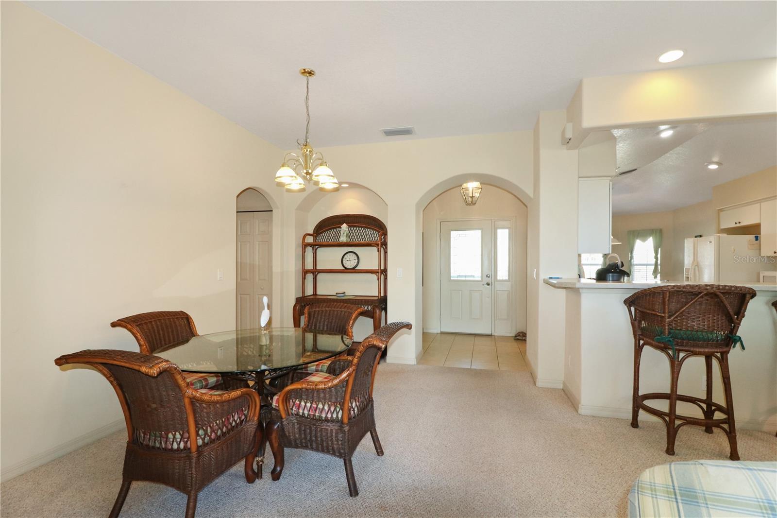 20846 QUEEN ALEXANDRA DR, LEESBURG, FL, 34748