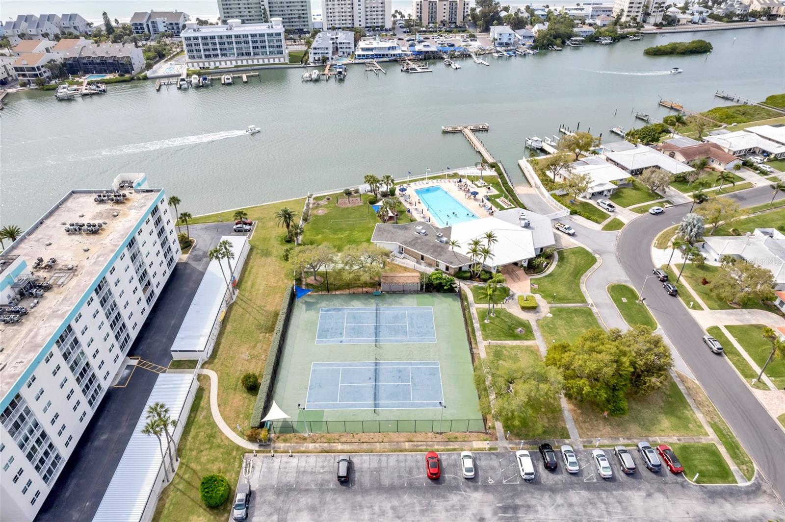 10216 REGAL DR #603, LARGO, FL, 33774