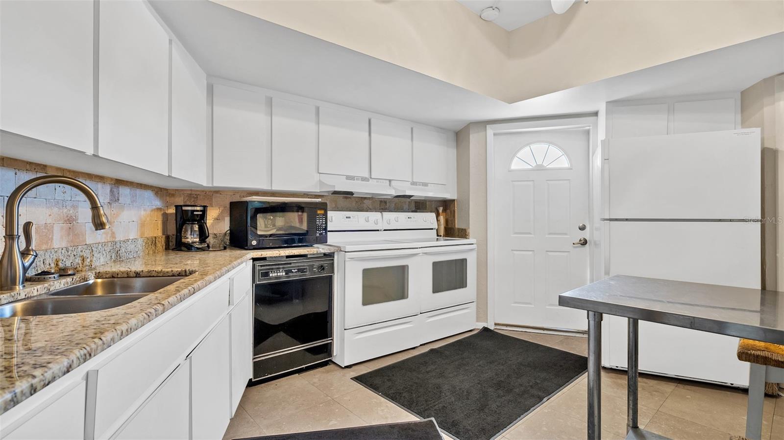 10216 REGAL DR #603, LARGO, FL, 33774