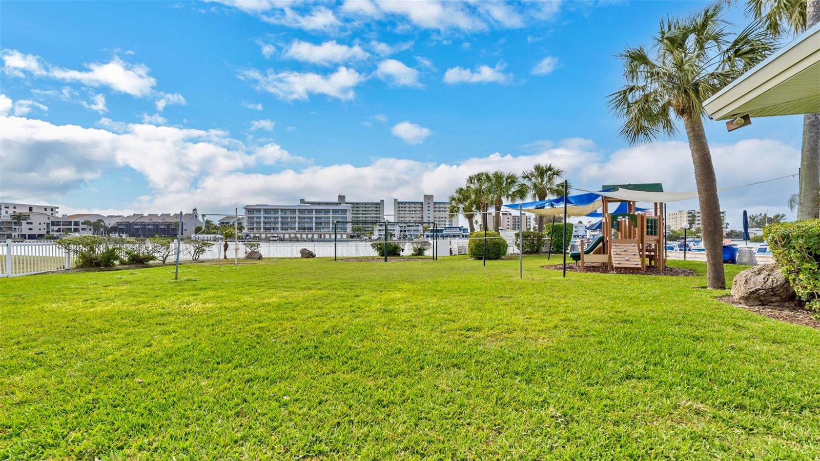 10216 REGAL DR #603, LARGO, FL, 33774