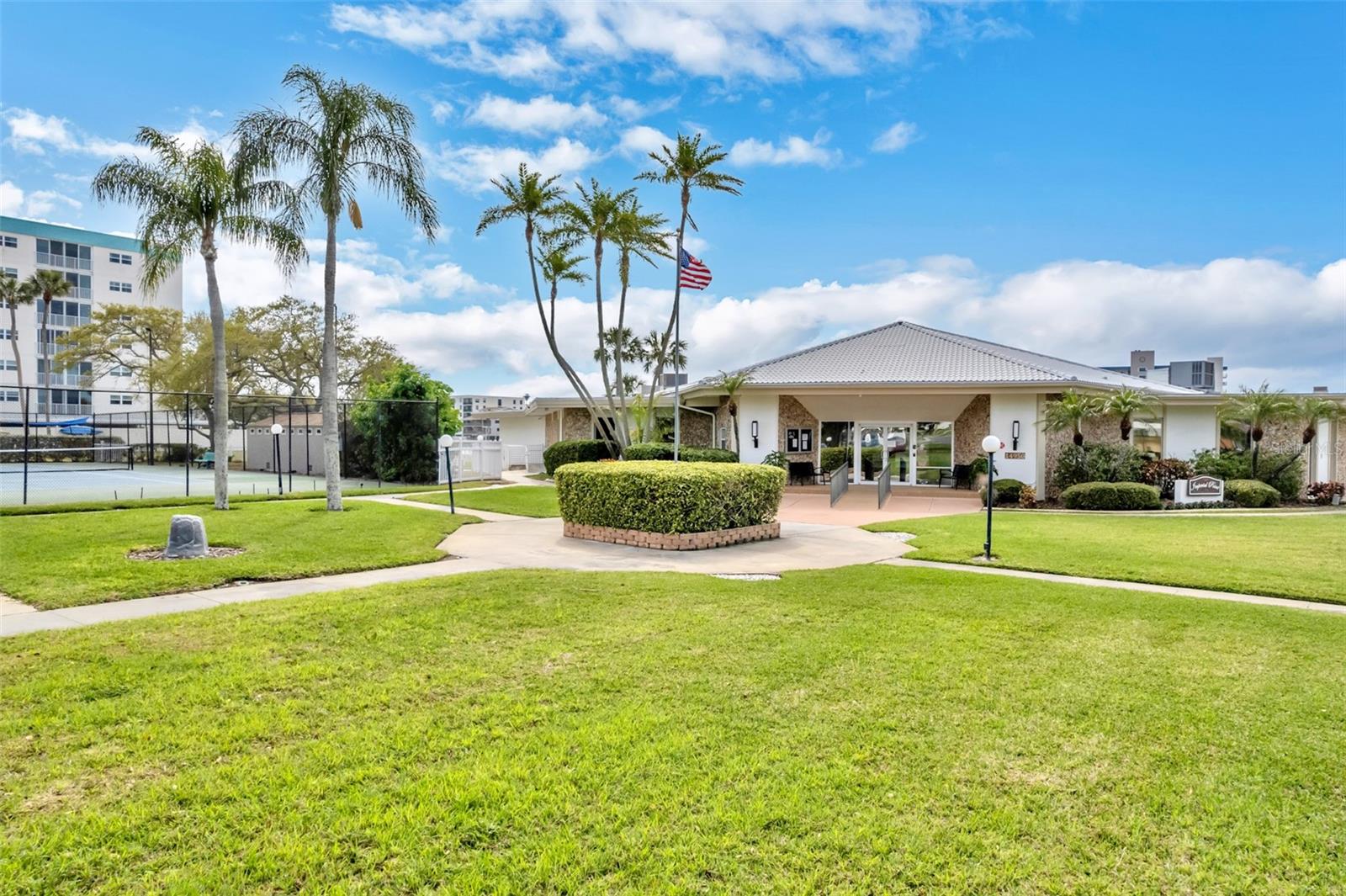 10216 REGAL DR #603, LARGO, FL, 33774