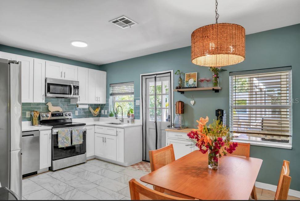 2708 5TH ST S, ST PETERSBURG, FL, 33705
