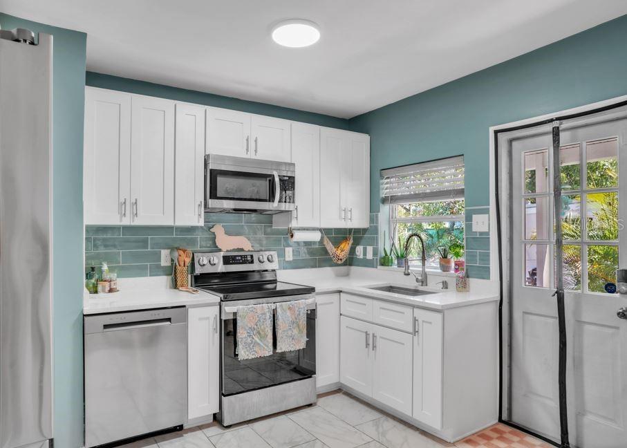 2708 5TH ST S, ST PETERSBURG, FL, 33705