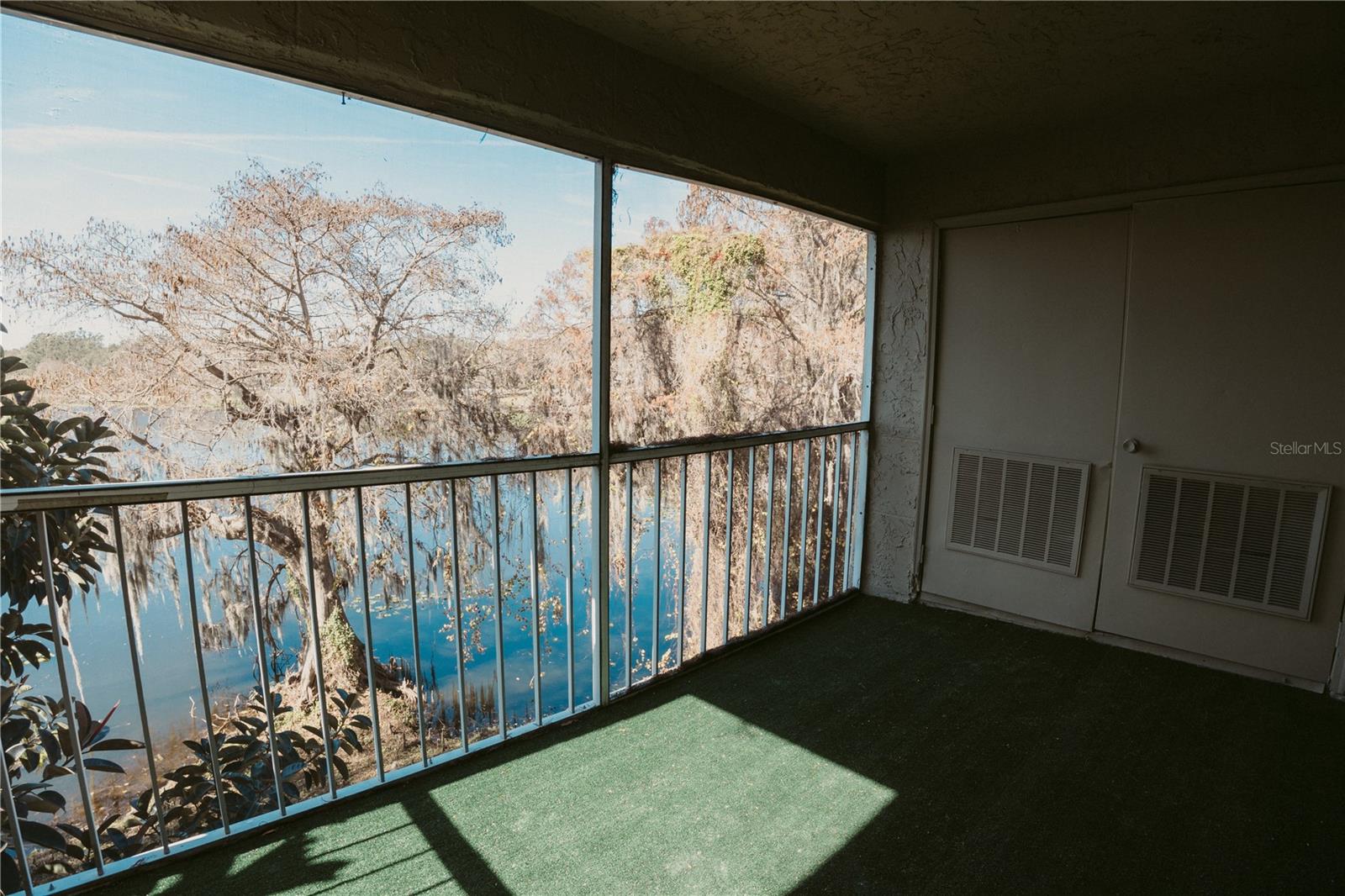 4162 VERSAILLES DR #4162D, ORLANDO, FL, 32808