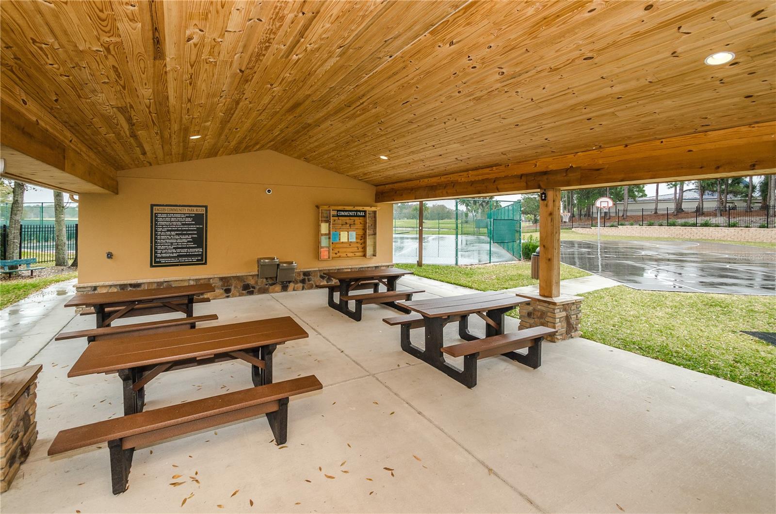 12501 EAGLES ENTRY DR, ODESSA, FL, 33556