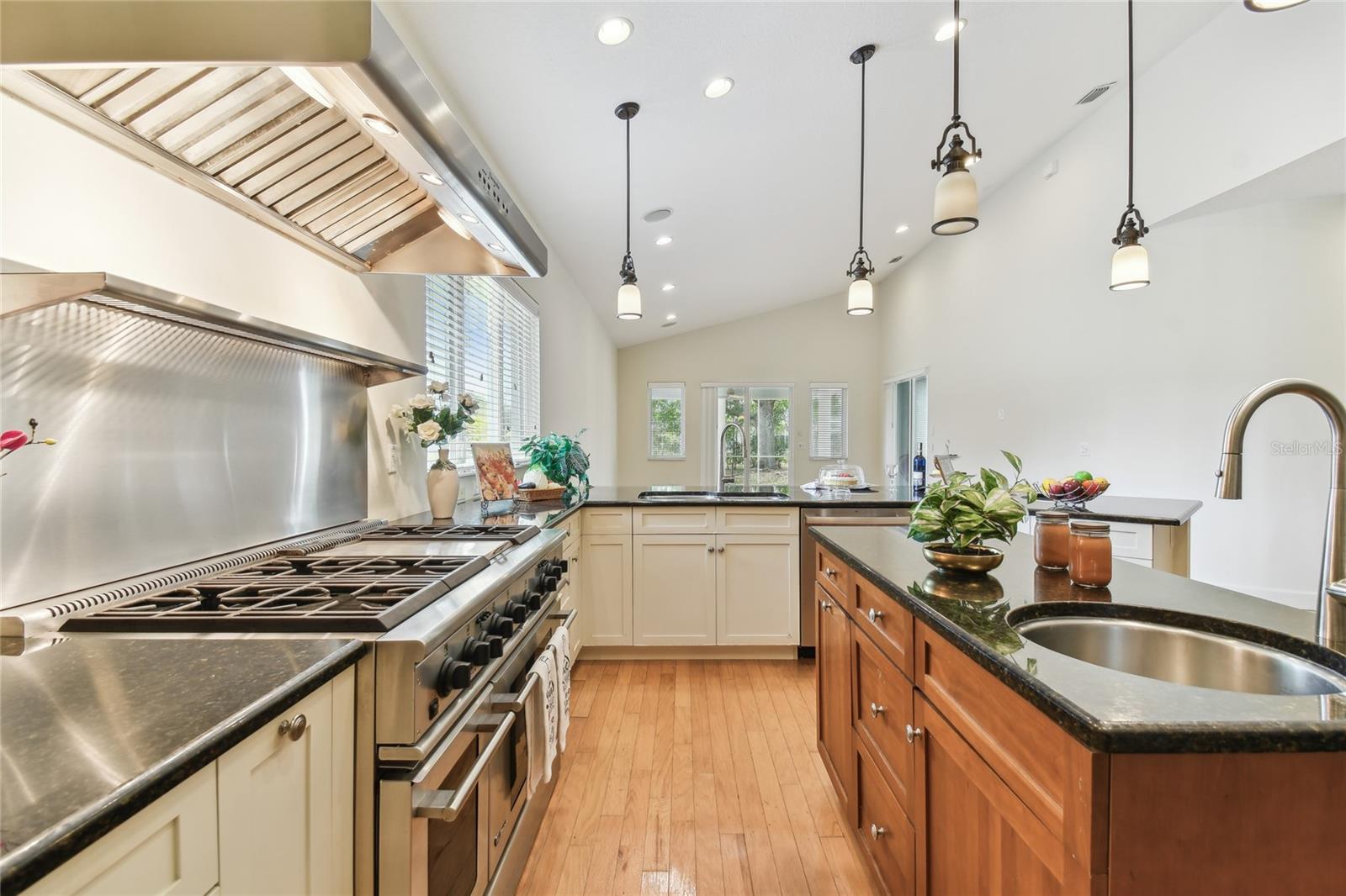 18502 KEYSTONE MANOR RD, ODESSA, FL, 33556