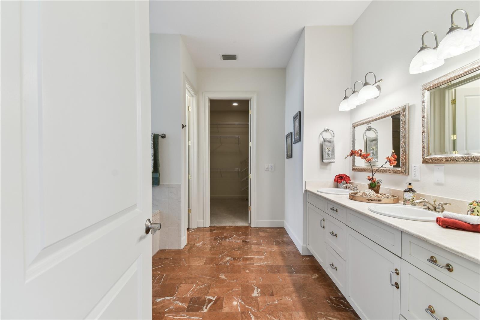 18502 KEYSTONE MANOR RD, ODESSA, FL, 33556