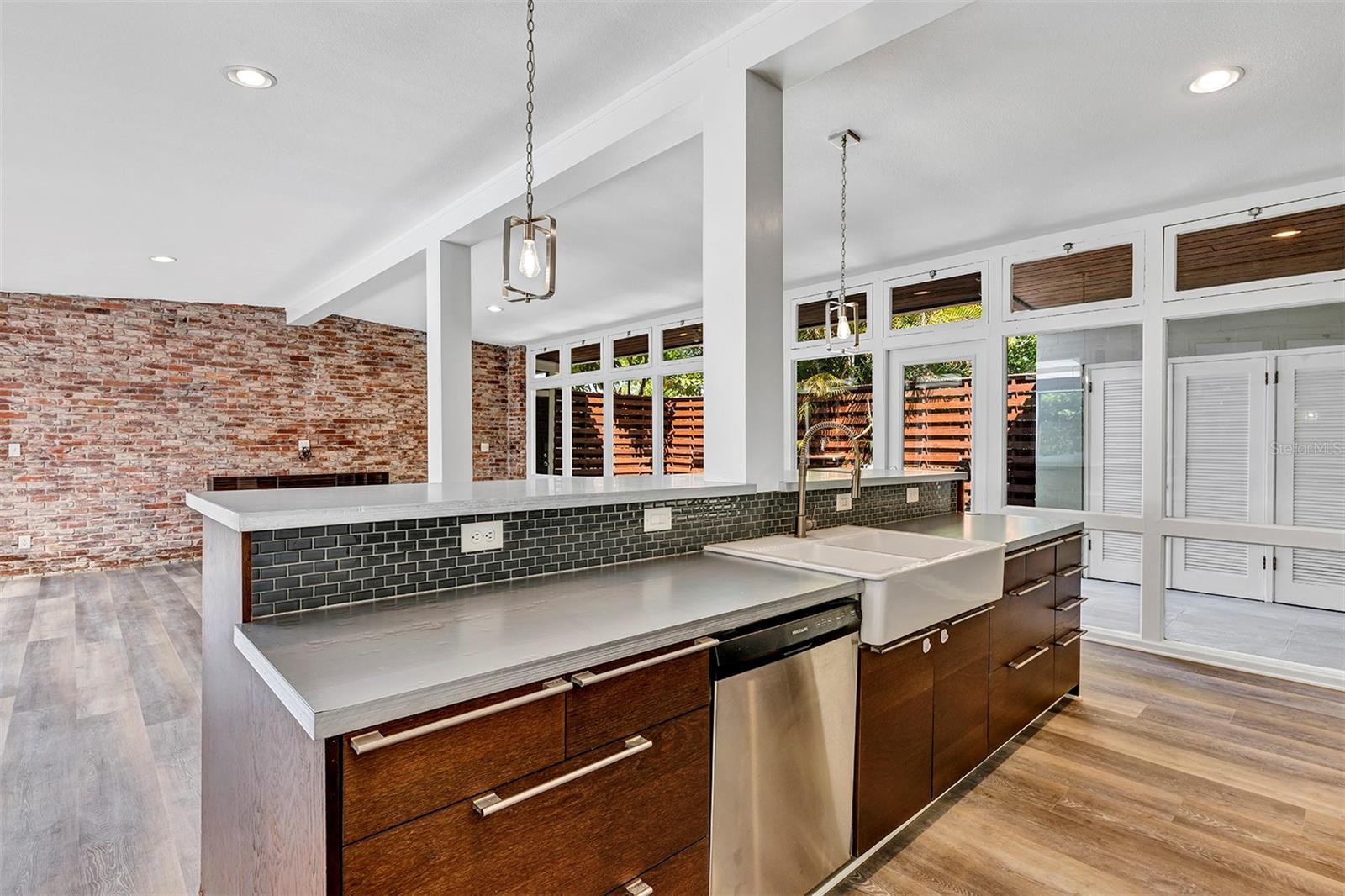 2416 BUCKINGHAM AVE, LAKELAND, FL, 33803