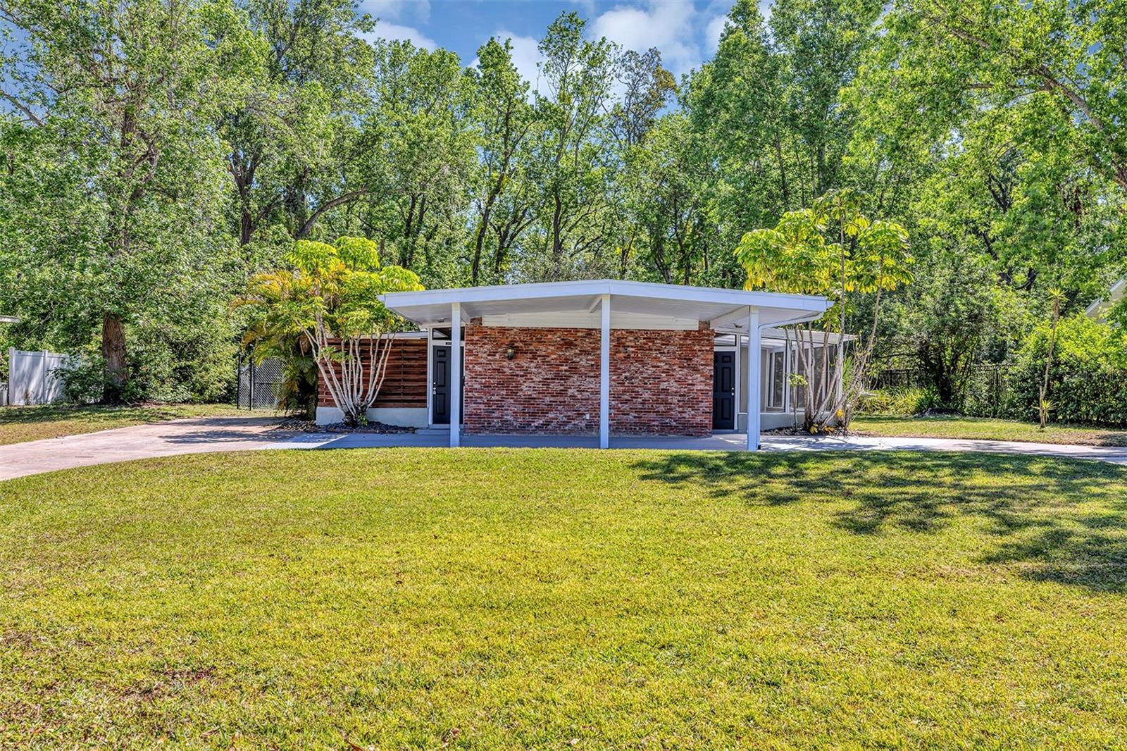 2416 BUCKINGHAM AVE, LAKELAND, FL, 33803