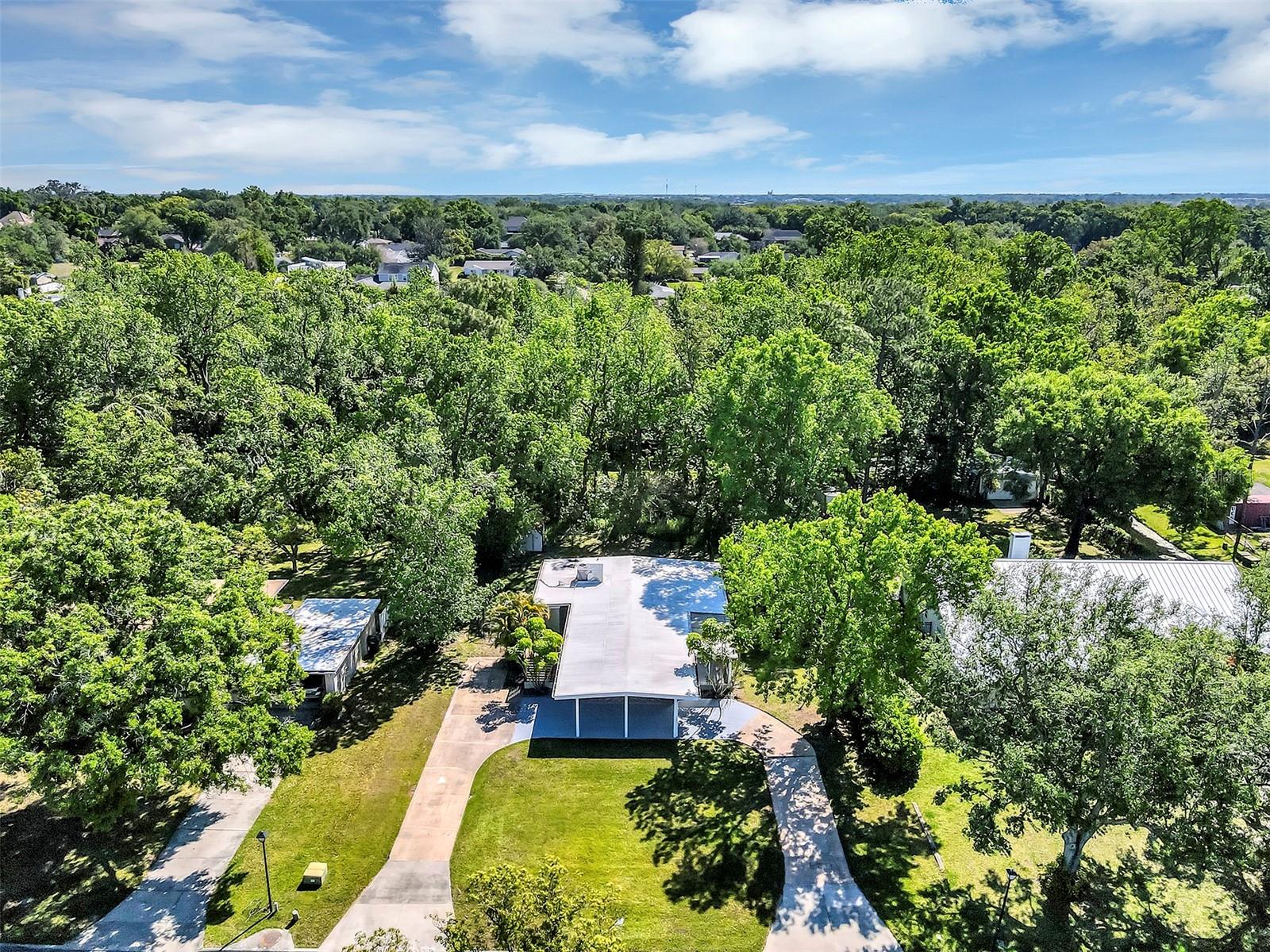 2416 BUCKINGHAM AVE, LAKELAND, FL, 33803