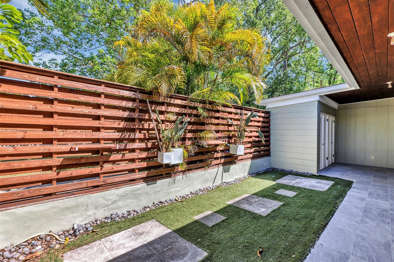2416 BUCKINGHAM AVE, LAKELAND, FL, 33803