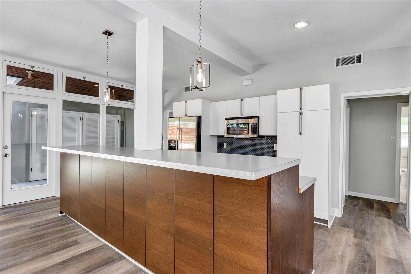 2416 BUCKINGHAM AVE, LAKELAND, FL, 33803