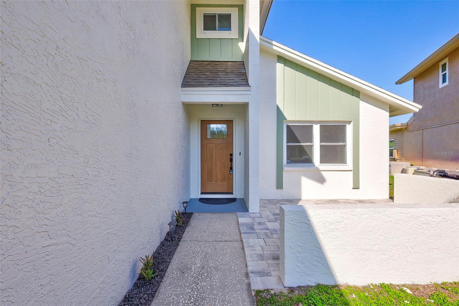 16153 GARDENDALE DR, TAMPA, FL, 33624