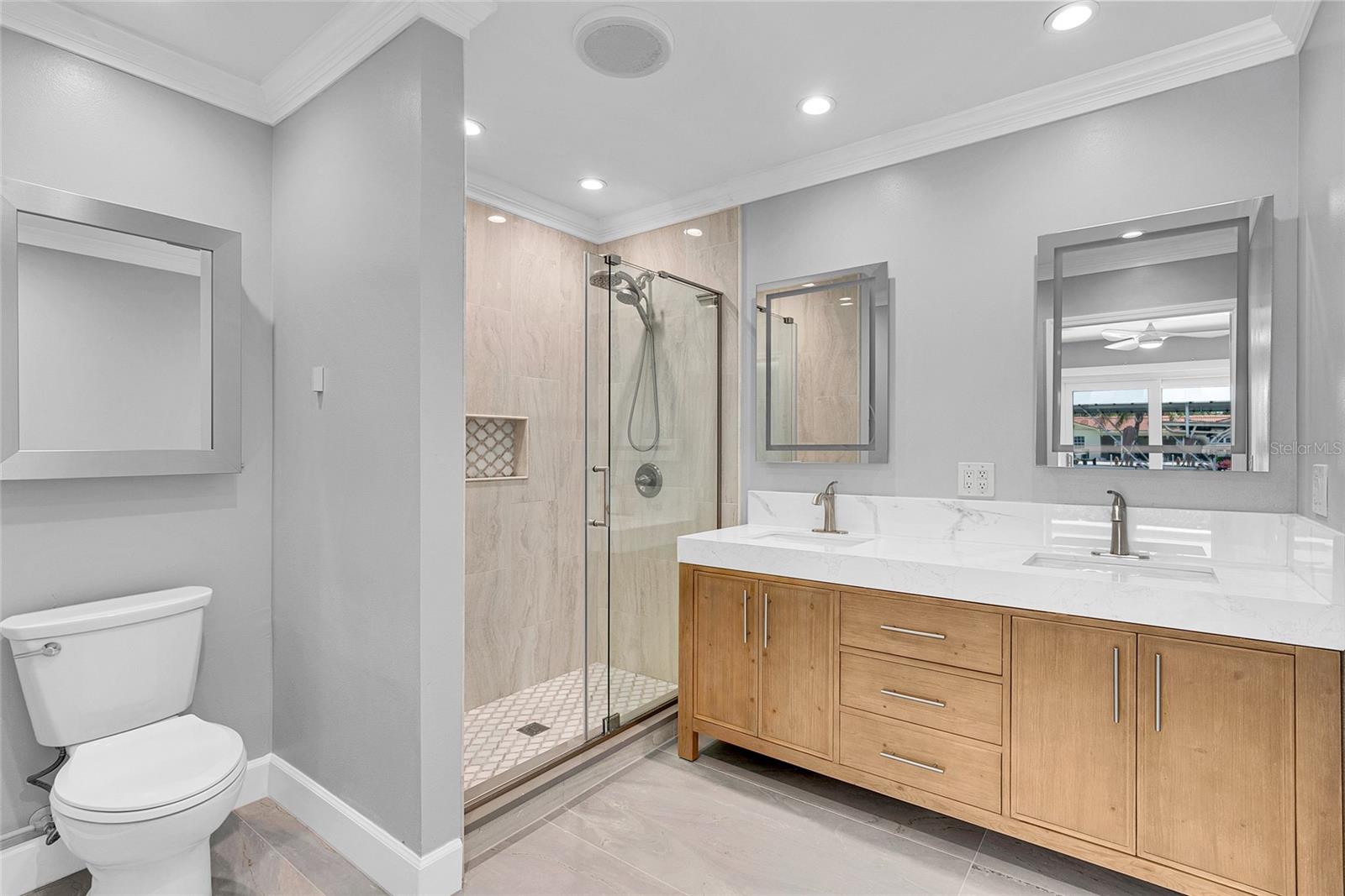 3944 DORAL DR, TAMPA, FL, 33634