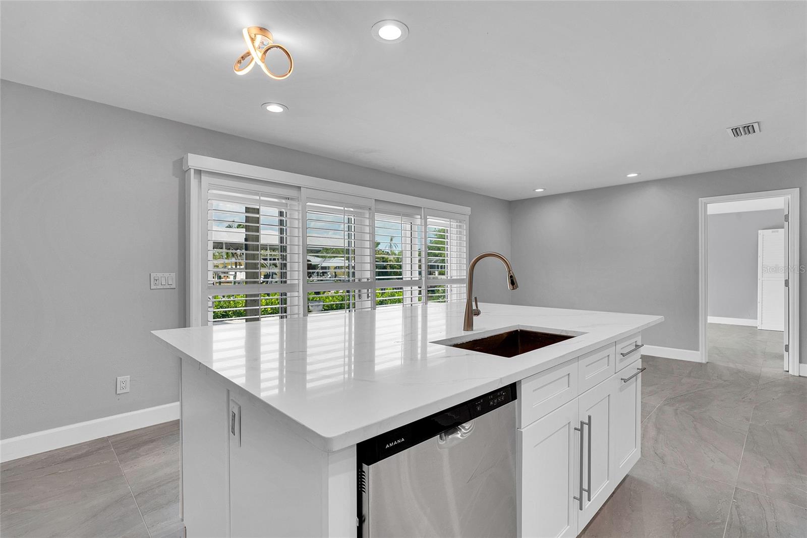 3944 DORAL DR, TAMPA, FL, 33634