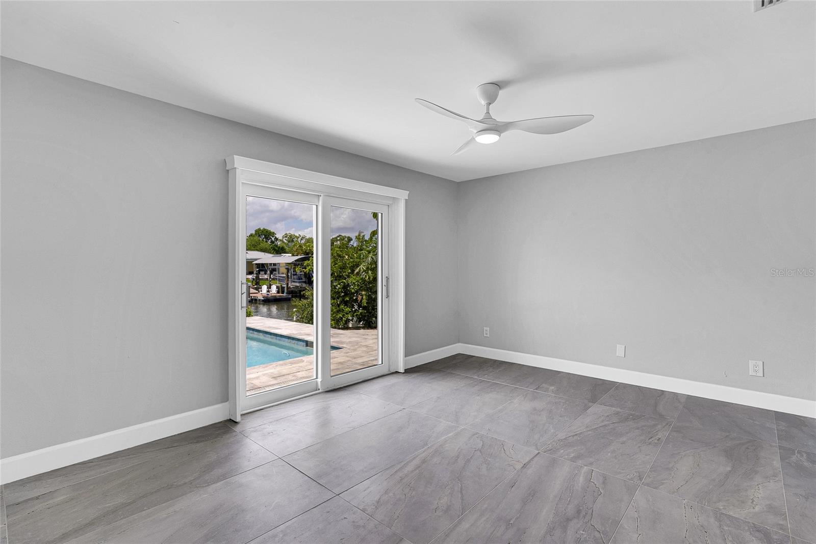 3944 DORAL DR, TAMPA, FL, 33634