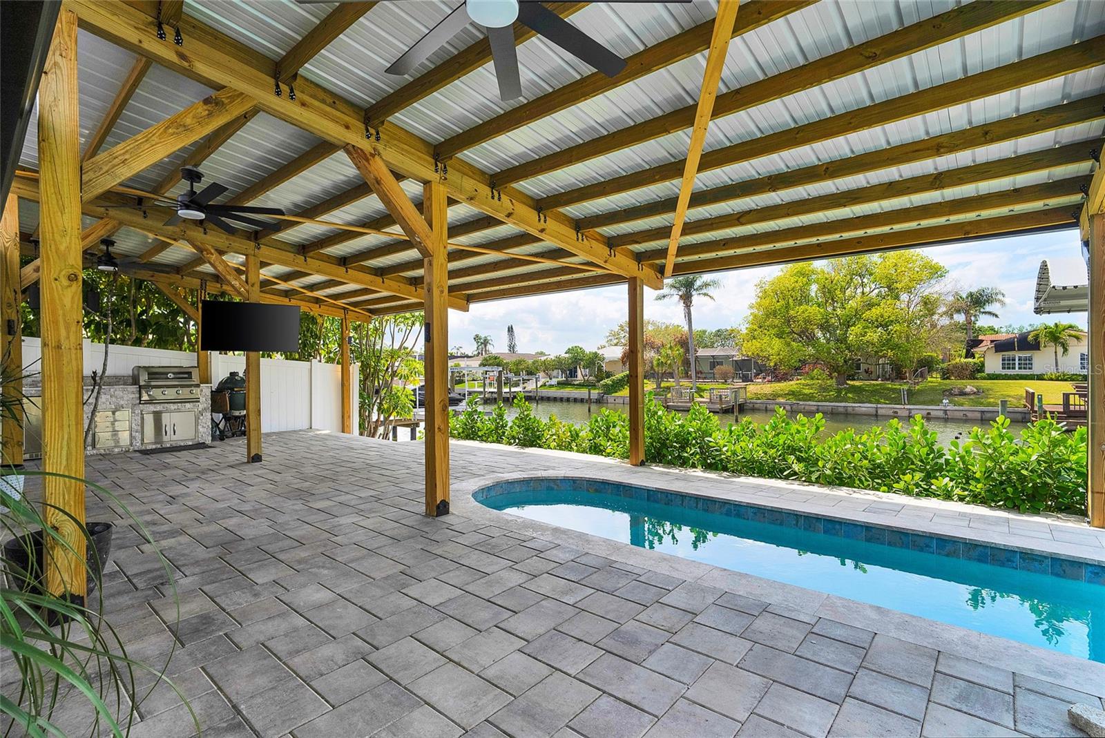 3944 DORAL DR, TAMPA, FL, 33634