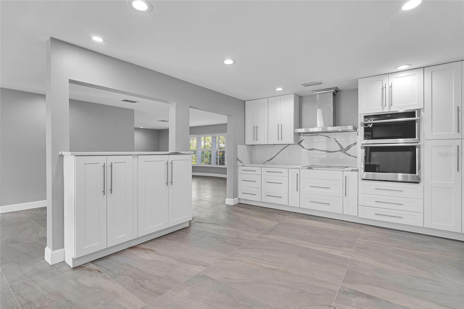 3944 DORAL DR, TAMPA, FL, 33634