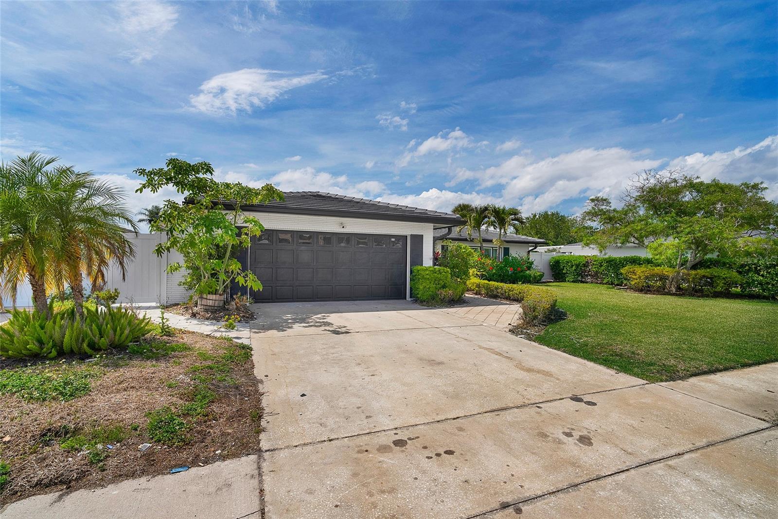 3944 DORAL DR, TAMPA, FL, 33634