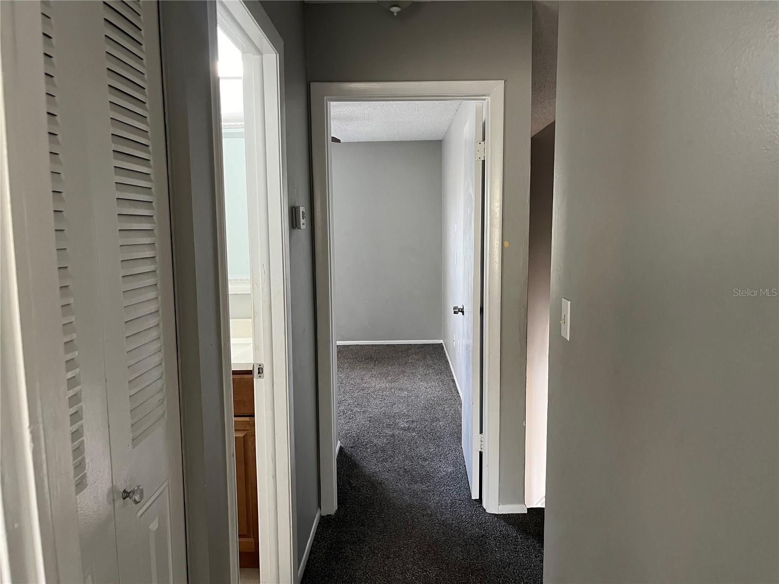 7140 WATERSIDE DR #204, TAMPA, FL, 33617
