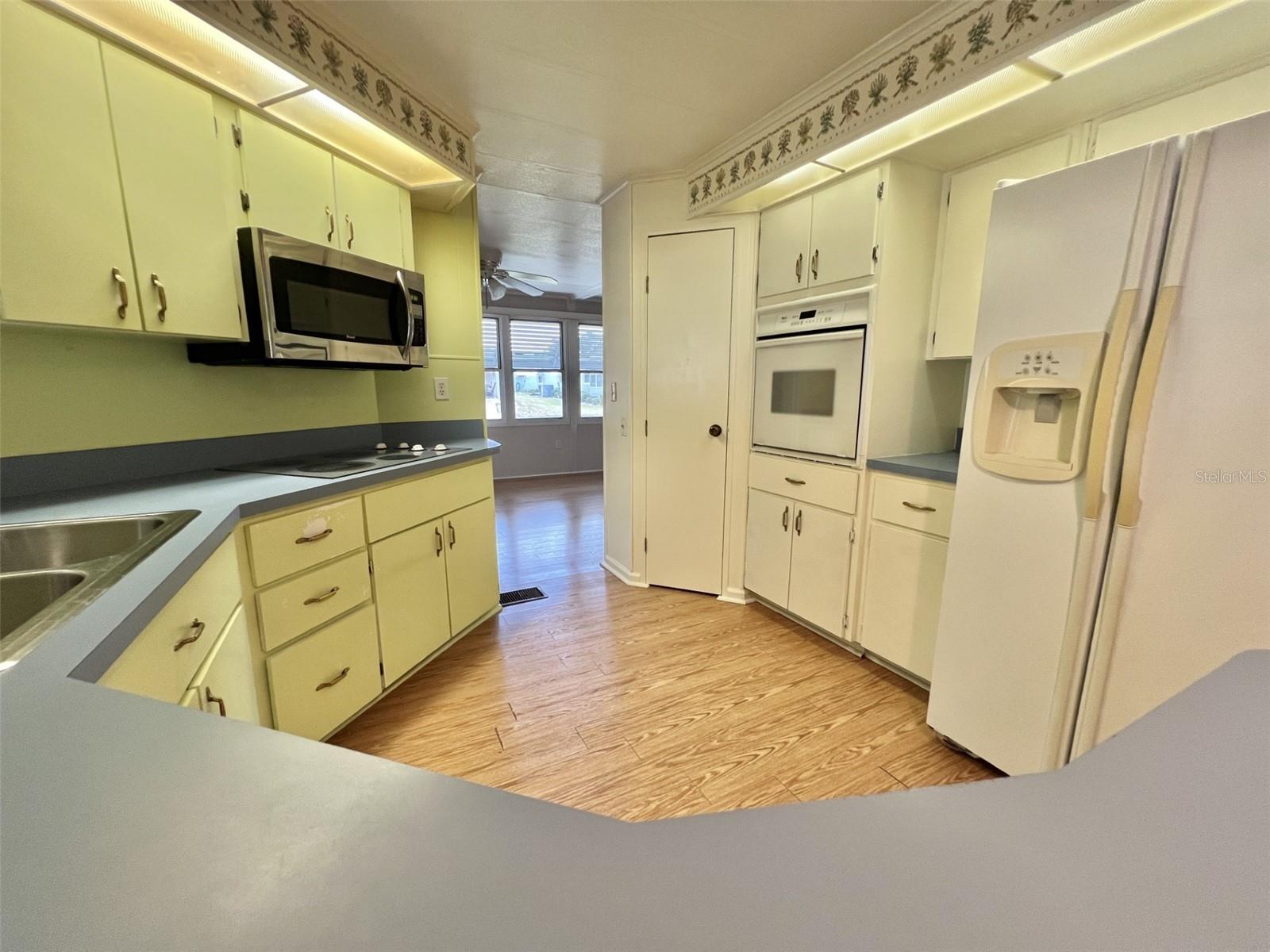 101 POINSETTIA CV, LEESBURG, FL, 34748