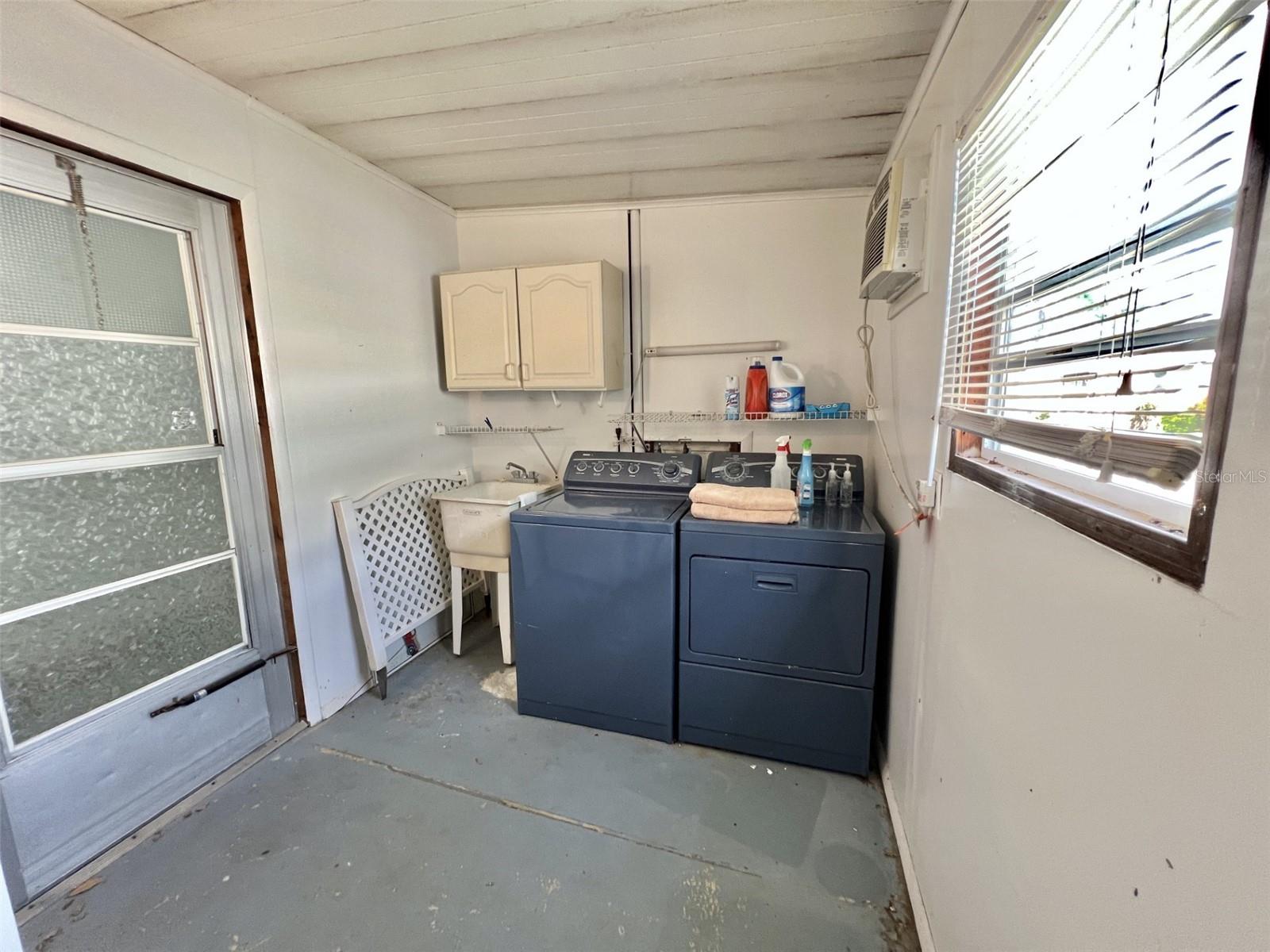 101 POINSETTIA CV, LEESBURG, FL, 34748