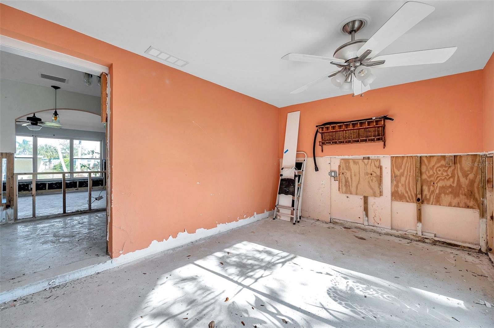 2481 DEL RIO WAY, DUNEDIN, FL, 34698