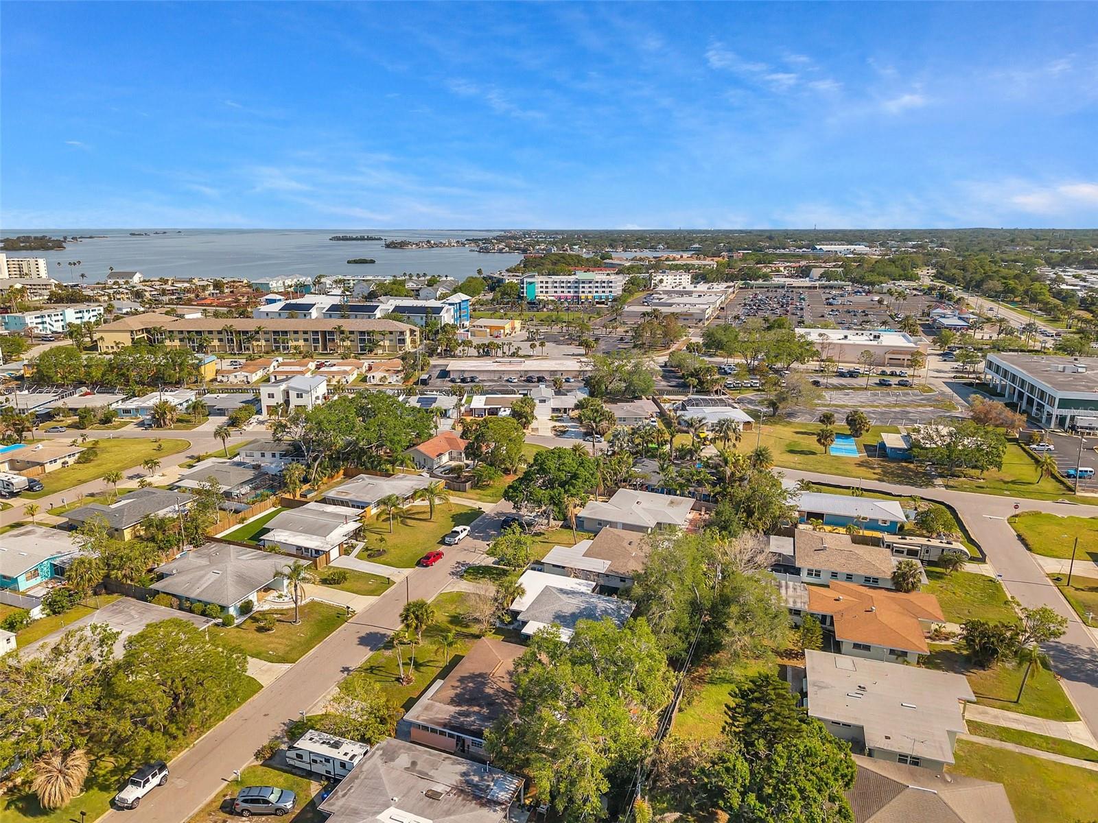 2481 DEL RIO WAY, DUNEDIN, FL, 34698