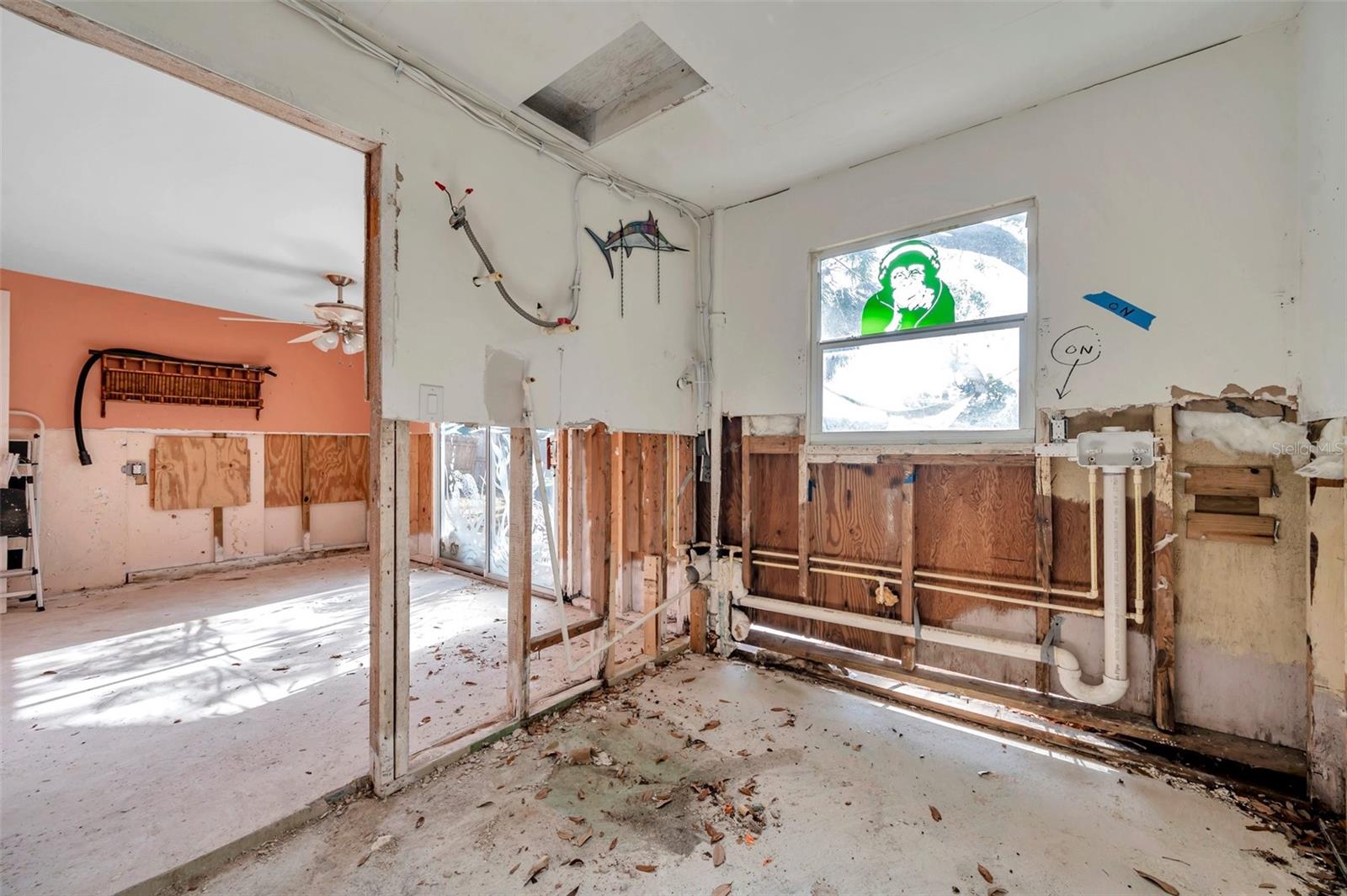 2481 DEL RIO WAY, DUNEDIN, FL, 34698
