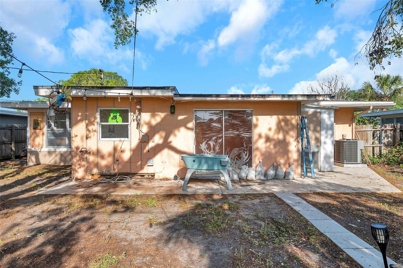 2481 DEL RIO WAY, DUNEDIN, FL, 34698