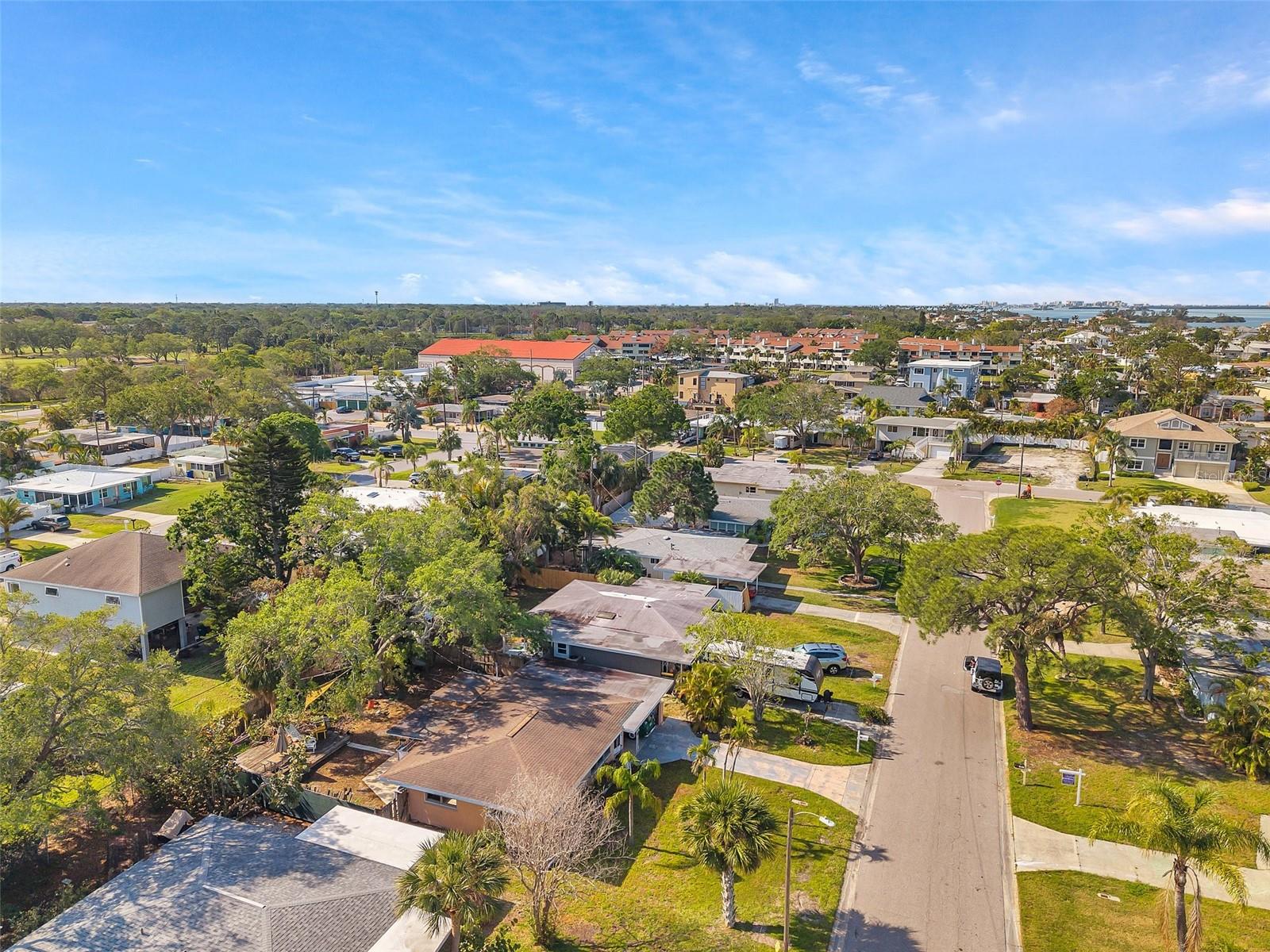 2481 DEL RIO WAY, DUNEDIN, FL, 34698