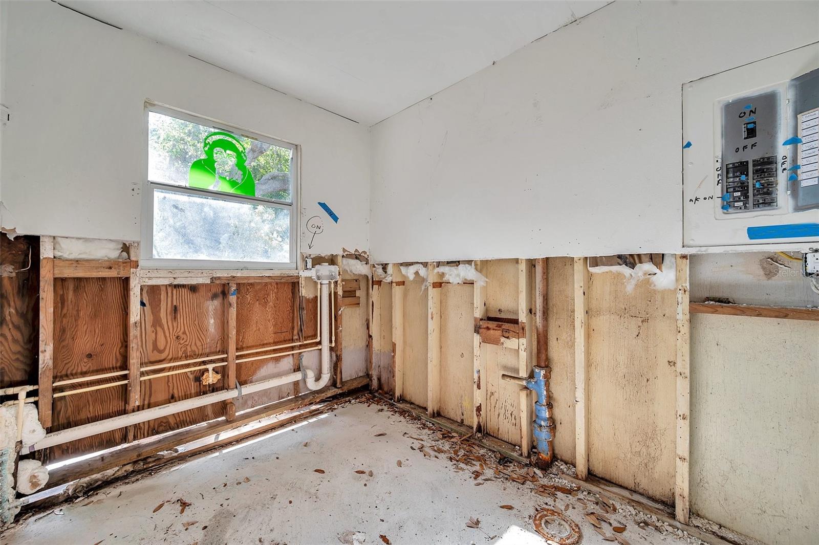2481 DEL RIO WAY, DUNEDIN, FL, 34698