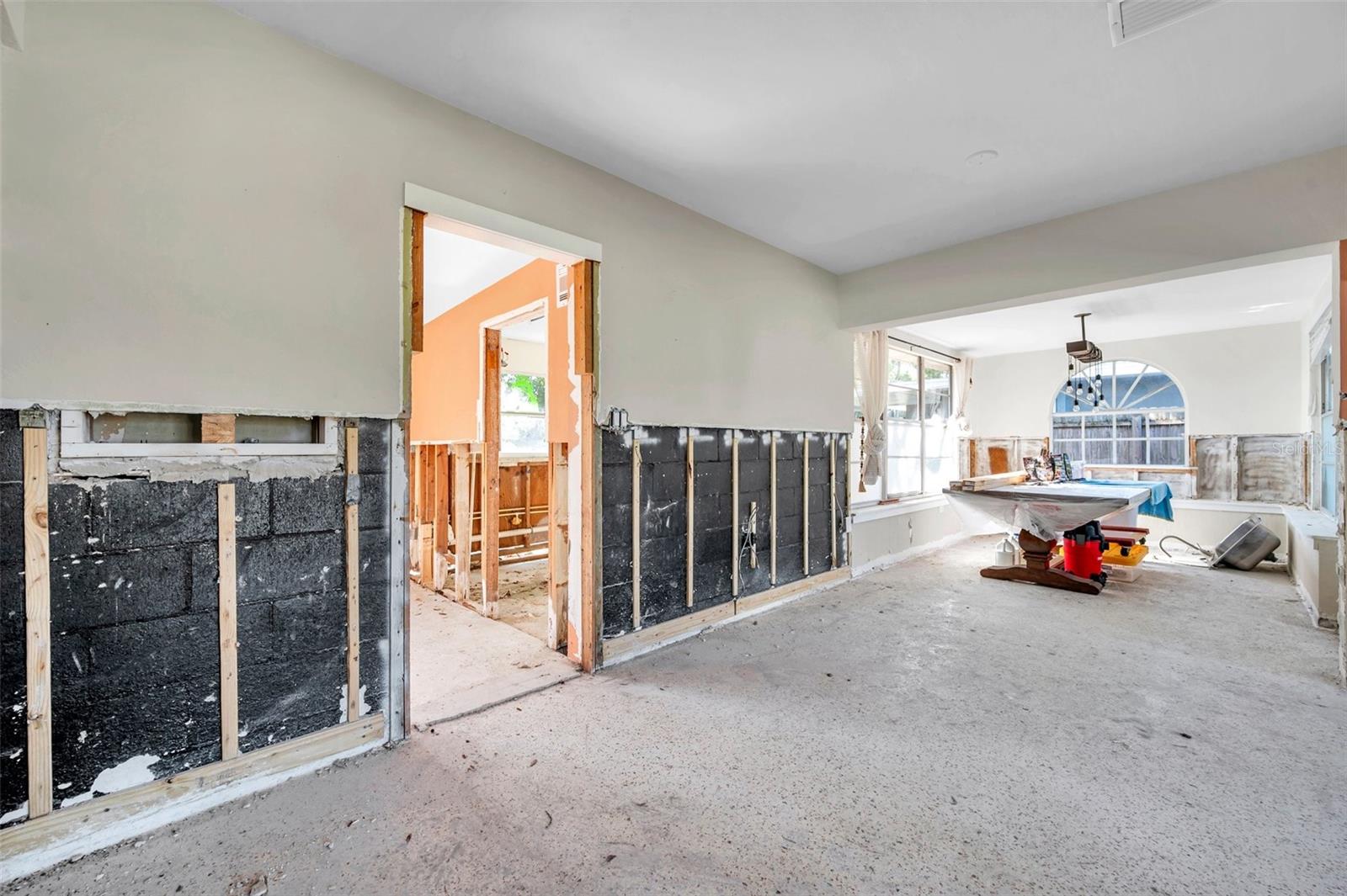 2481 DEL RIO WAY, DUNEDIN, FL, 34698