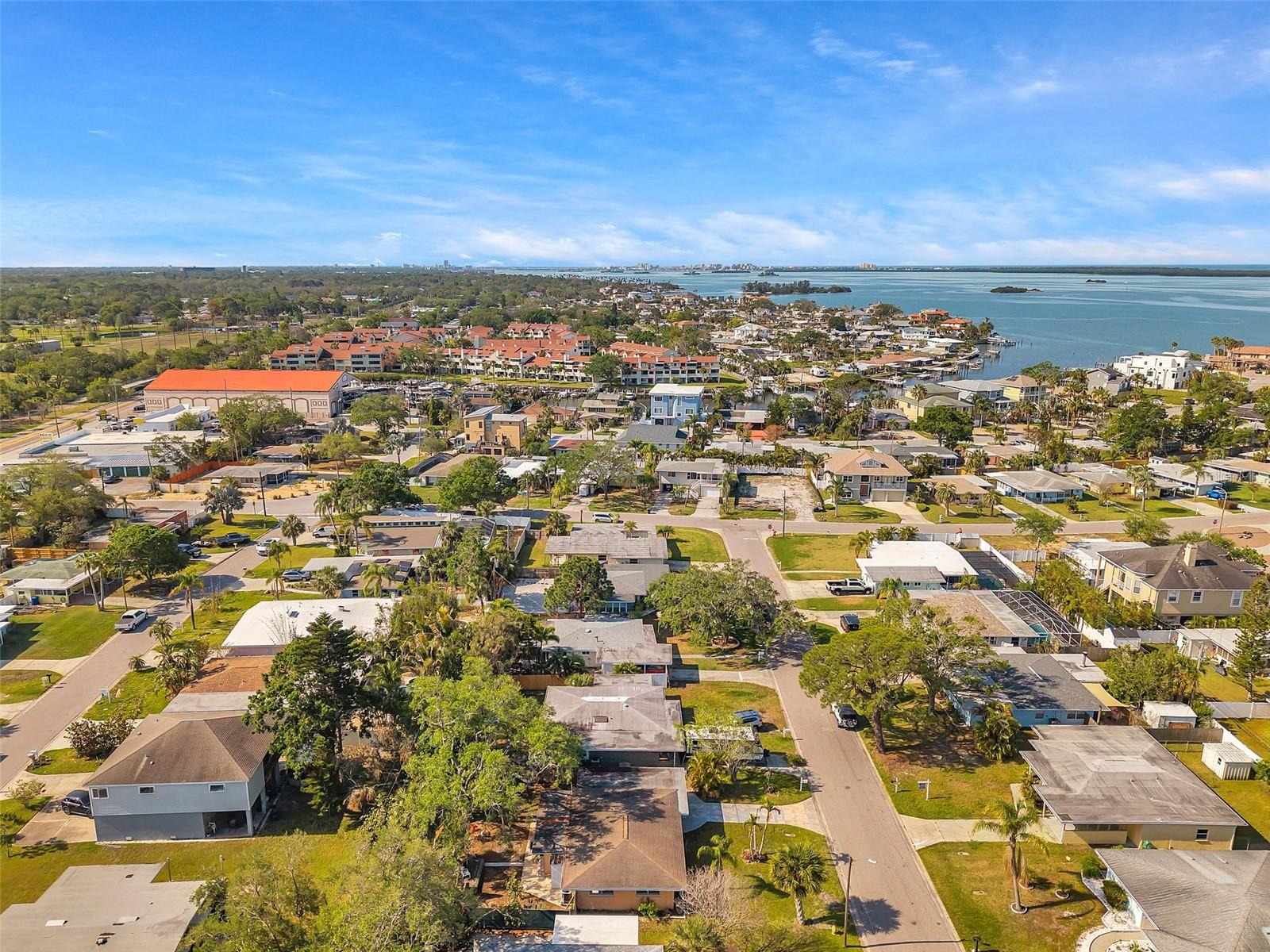 2481 DEL RIO WAY, DUNEDIN, FL, 34698