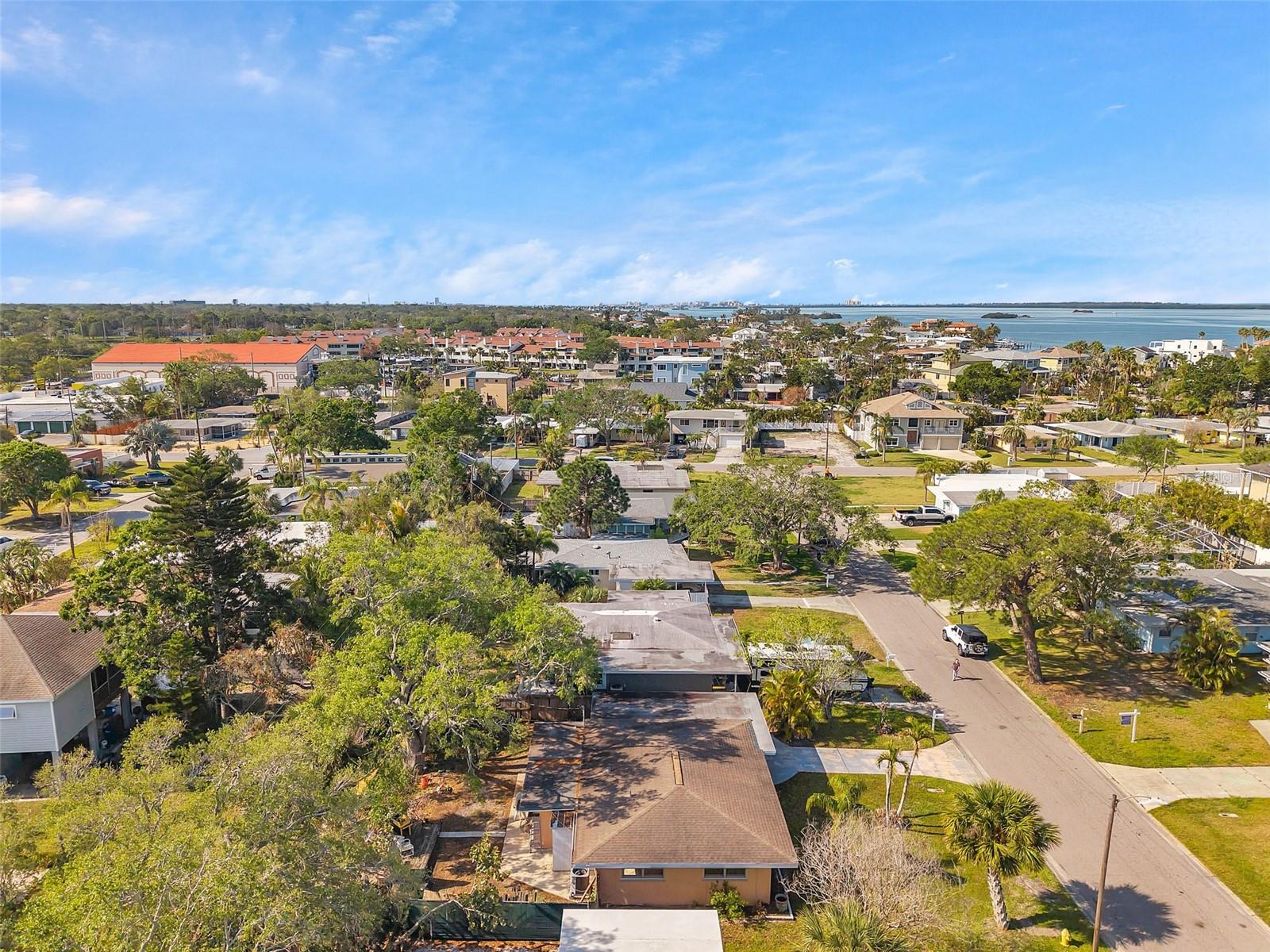 2481 DEL RIO WAY, DUNEDIN, FL, 34698