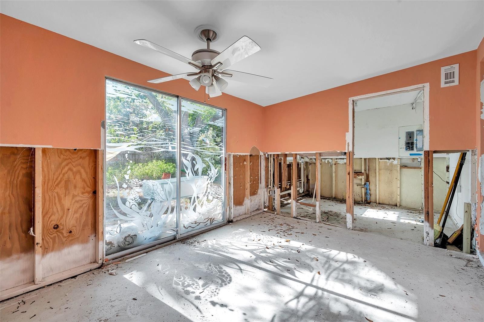 2481 DEL RIO WAY, DUNEDIN, FL, 34698