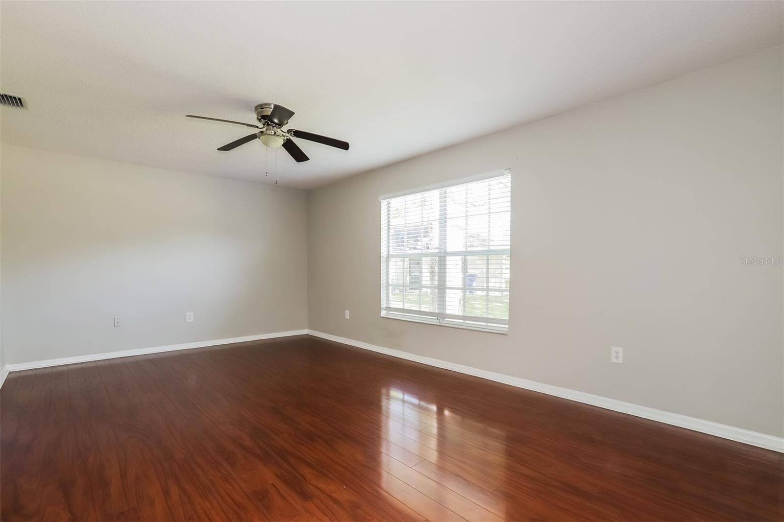 3459 E LAKE DR, LAND O LAKES, FL, 34639
