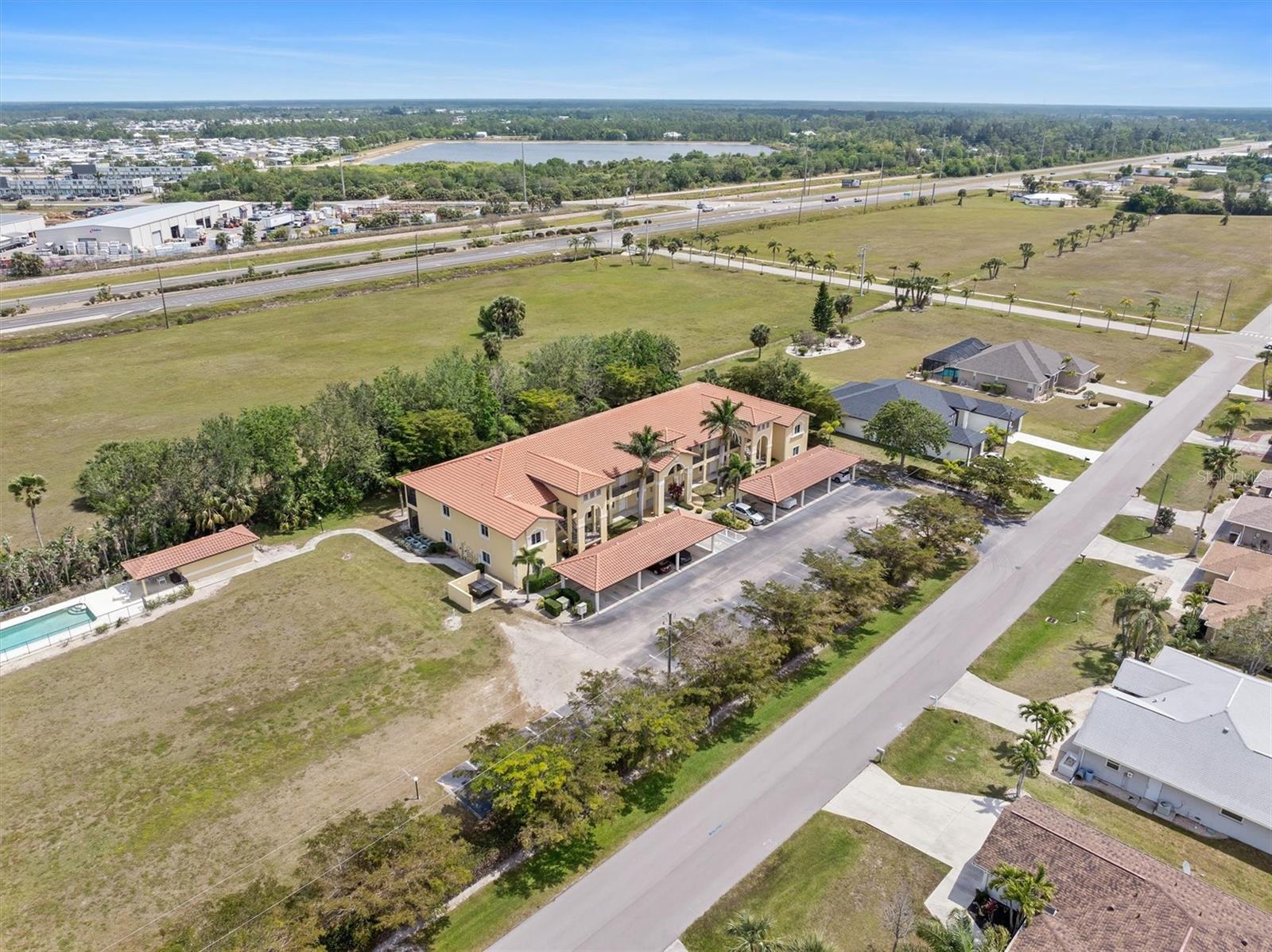 7196 N PLUM TREE #323, PUNTA GORDA, FL, 33955
