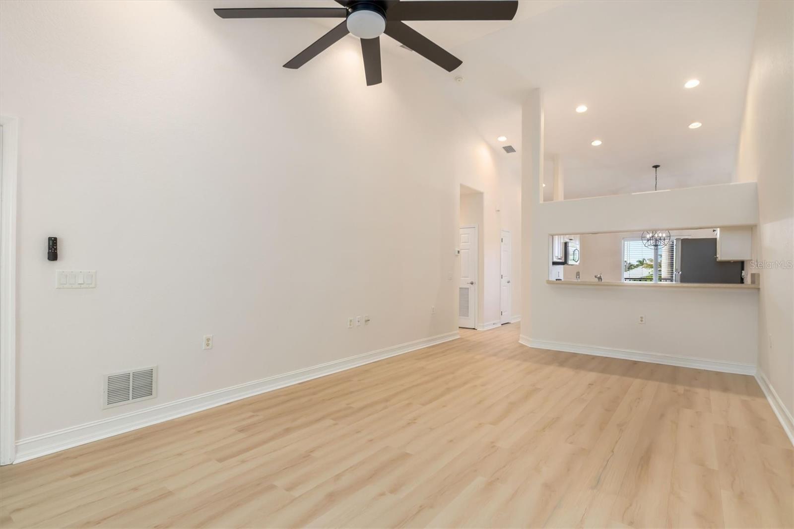 7196 N PLUM TREE #323, PUNTA GORDA, FL, 33955