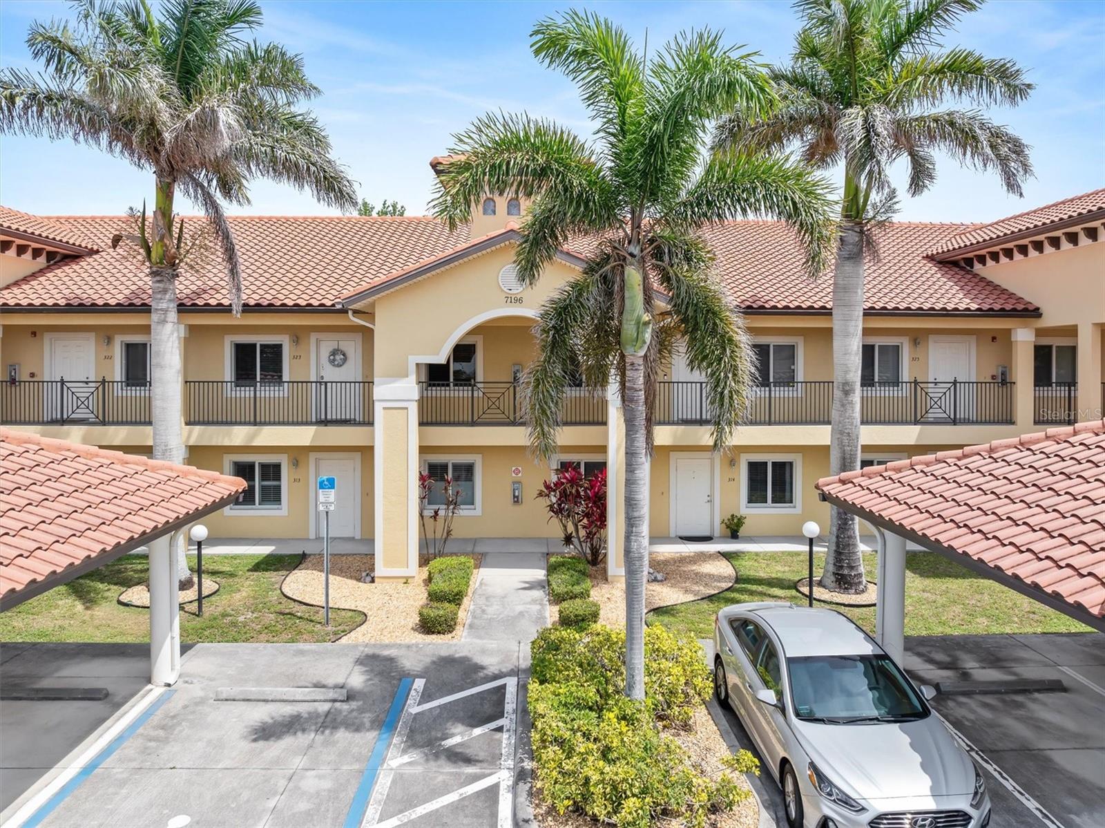 7196 N PLUM TREE #323, PUNTA GORDA, FL, 33955