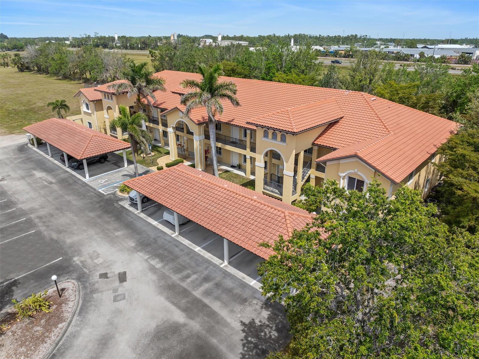 7196 N PLUM TREE #323, PUNTA GORDA, FL, 33955
