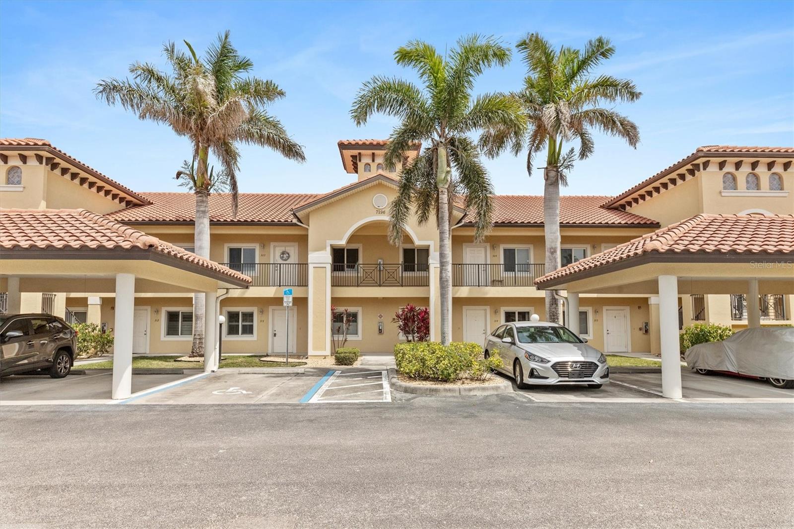7196 N PLUM TREE #323, PUNTA GORDA, FL, 33955