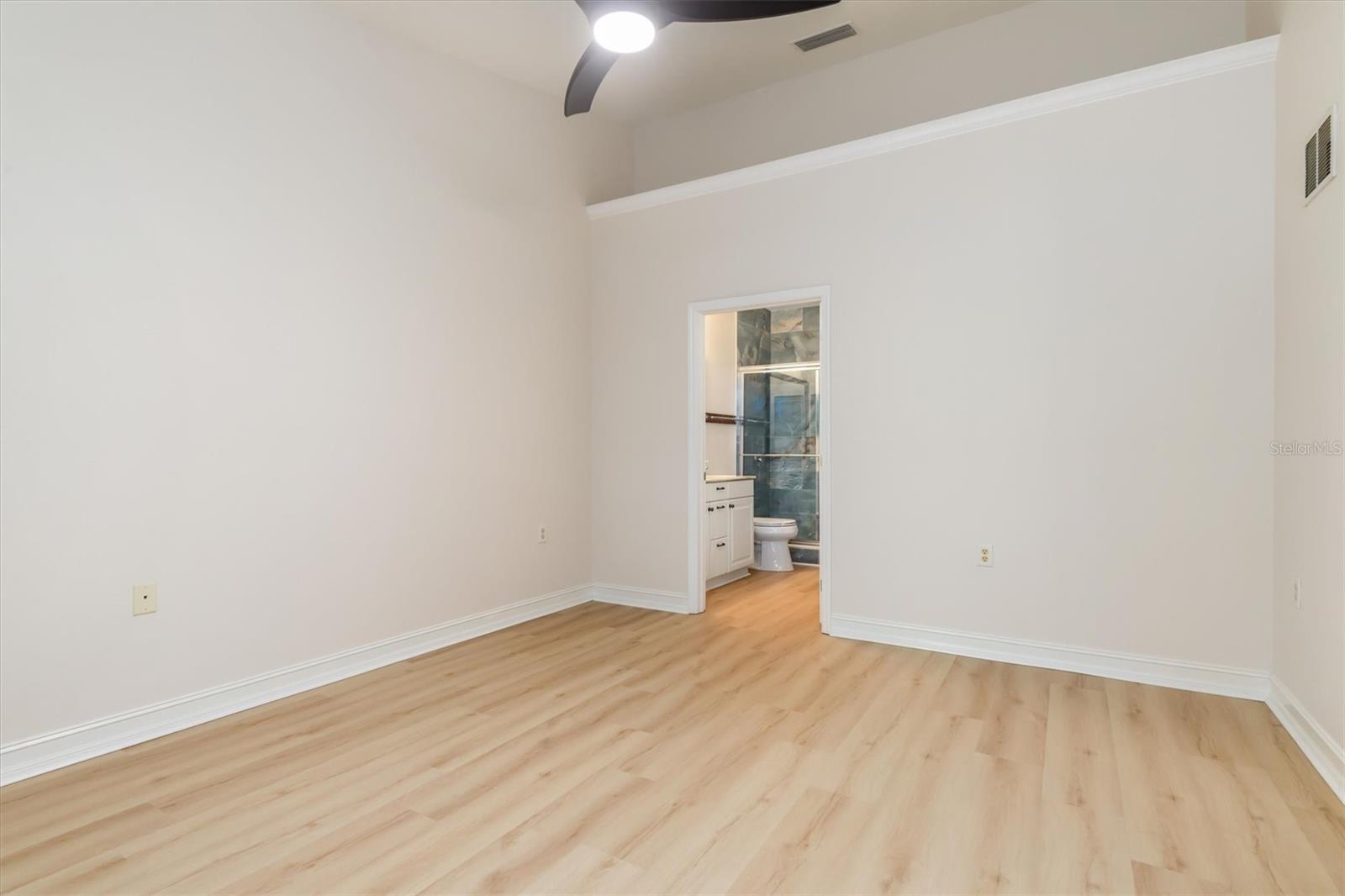 7196 N PLUM TREE #323, PUNTA GORDA, FL, 33955